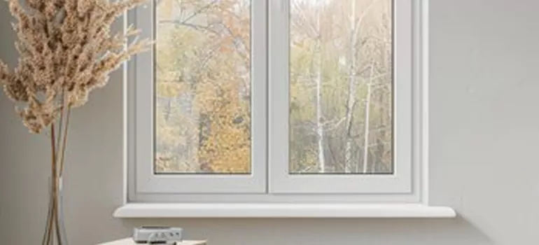 Vinyl Window Stool in Gloucester, ON