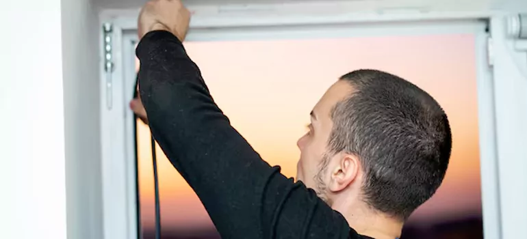 Bulb Weatherstripping For Windows in Gloucester, ON